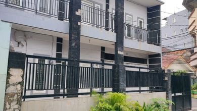 Rumah 2 Lt Dijual Dijalan Kartini Ix Jakarta Pusat