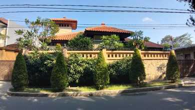 Jual Rumah Bagus LT 623 m2 di Kebayoran Lama, Jakarta Selatan