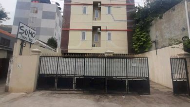 Gedung Usaha Lokasi Oke 1000m2 Dijual di Mangga Besar