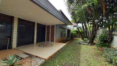 Jual Rumah Siap Huni di Pondok Indah, Jakarta Selatan, LT 756 m2