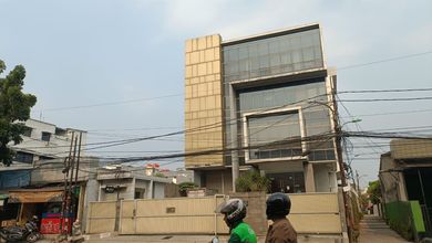 Gedung Dijual Murah Lokasi Strategis Kebayoran Lama