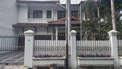 Jual Rumah Cantik LT 738 m2 di Gandaria, Jakarta Selatan