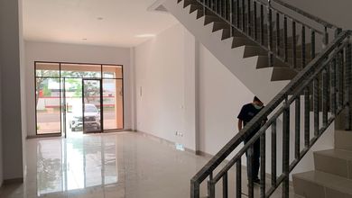 Dijual Harga Terjangkau Ruko Tengah Kota Siap Huni 
