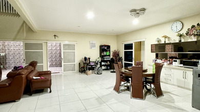 Rumah Eksklusif LT 308 m2, di Modernland, Tangerang