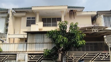 Jual Rumah Bagus LT 300 m2 area Modernland, Tangerang