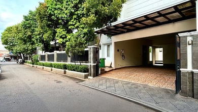 Jual Rumah Siap Tinggal area Tebet, Jakarta Selatan, LT 876 m2