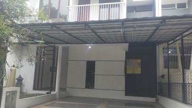 Jual Rumah Megah Luas 120 m2 Area Graha Raya, Tangerang