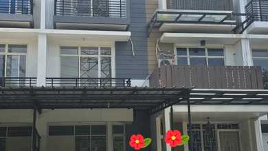 Rumah Eksklusif Luas 48 m2, di Pantai Indah Kapuk, Jakarta Utara