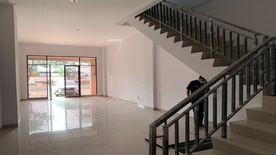 Dijual Ruko di Kawasan Kelapa Gading - Jakarta Utara