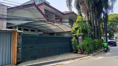 Rumah Elit LT 417 m2, di Pasar Minggu, Jakarta Selatan
