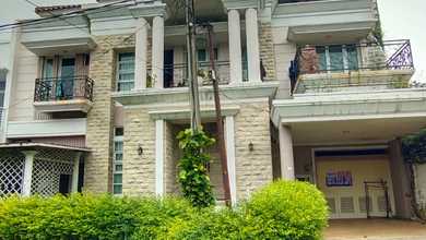 Jual Rumah Siap Huni di Serpong Utara, Tangerang Selatan, Luas 193 m2