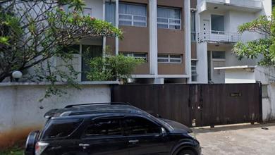 Jual Rumah 950 area Kemang, Jakarta Selatan