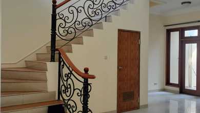 Rumah Unfurnished Daerah Strategis di Kelapa Gading