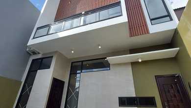 Jual Segera Rumah Mewah di Pamulang, Tangerang Selatan, LT 128 m2