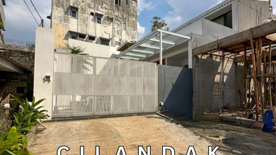 Hunian Elegan di Cilandak, Jakarta Selatan, 5 Kamar Tidur, LT 385m²