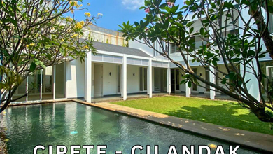 Rumah Area Luxury Cilandak, Jakarta Selatan - Harga Menarik 35 Miliar