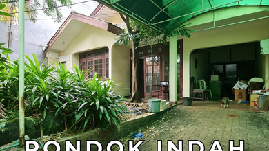 Rumah Hitung Tanah Harga di Bawah NJOP One Gated di Pondok Indah