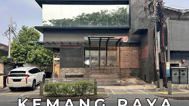 Ruang Usaha Kawasan Paling Strategis di Kemang Unfurnished