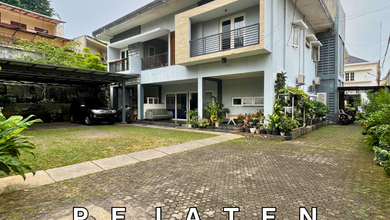 Dijual rumah Mewah di Pejaten, Jakarta Selatan - LT 1477m²