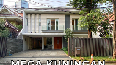 Rumah Modern Luas 301 Jual di Mega Kuningan, Jakarta Selatan