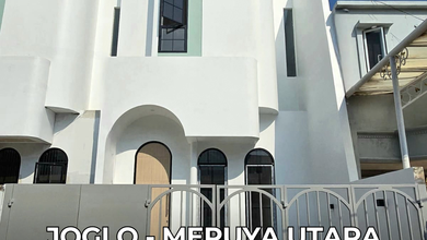 Brand New House Little Santorini Design di Joglo & Meruya Utara