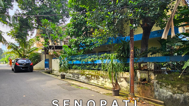 Hunian Elegan di Senopati, Jakarta Selatan, 5 Kamar Tidur, LT 410m²