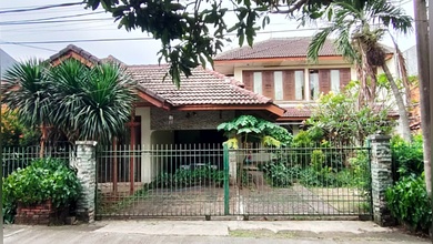 Jual Cepat Rumah Elit area Joglo, Jakarta Barat, LT 200 m2