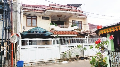 Jual Rumah Bagus Luas 301 m2 area Duren Sawit, Jakarta Timur
