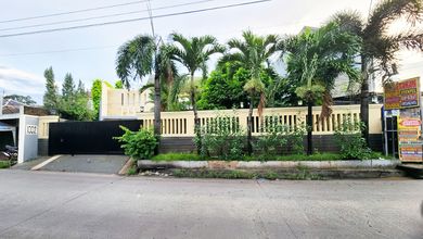 Jual Rumah Cantik LT 1002 m2 di Tapos, Depok