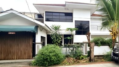 Jual Rumah 400 area Green garden, Jakarta Barat