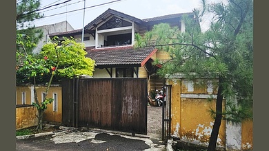 Jual Rumah Cantik Luas 323 m2 area Pesanggrahan, Jakarta Selatan