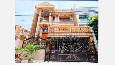 Jual Rumah Mewah Luas 226 m2 di Bendungan Hilir, Jakarta Pusat