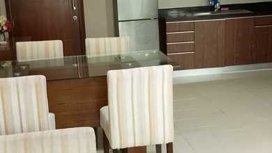Disewa Apartemen Siap Tinggal 2 BR di Kuningan, Jakarta Selatan Lokasi Terbaik