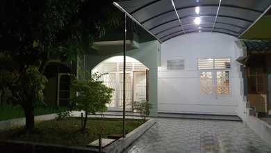 Jual Rumah 200 di Lippo Cikarang, Cikarang