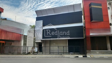 Ruko di Thamrin, Semarang Si Me 6558 