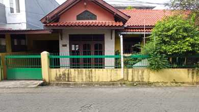 Jual Rumah Siap Tinggal area Kebon Jeruk, Jakarta Barat, Luas 199 m2