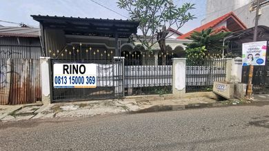 For Sale rumah Mewah di Kebon Jeruk, Jakarta Barat - LT 152m²