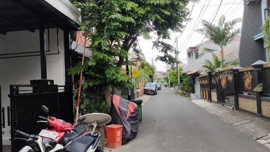 Rumah Modern Luas 67 Jual area Kampung Ambon, Jakarta Timur