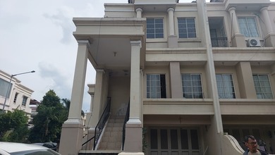 Jual Rumah Bagus LT 162 m2 area Pegangsaan, Jakarta Utara