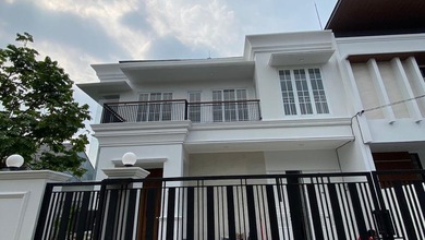 Jual Rumah Bagus Luas 300 m2 di Lebak Bulus, Jakarta Selatan