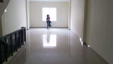 Sewa Ruko Cbd Di Green Lake City Rapih 