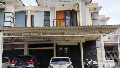 Jual Rumah Eksklusif Luas 216 m2 Area Harapan Indah, Bekasi