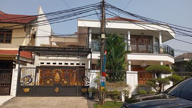 Rumah Premium area Pondok Indah, Jakarta Selatan, Luas 700 m2