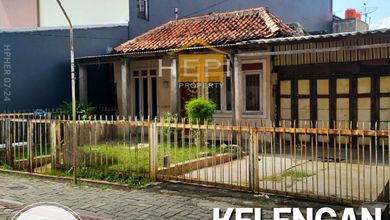 Rumah Modern Luas 300 Jual area Semarang Tengah, Semarang