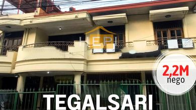 Jual Rumah Cantik LT 170 m2 di Candisari, Semarang
