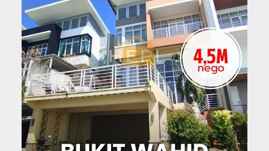 Rumah Area Premium Semarang Barat, Semarang - Harga Menarik 4,5 Miliar