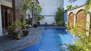 Jual Rumah Bagus Luas 430 m2 area Denpasar Barat, Denpasar