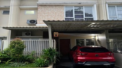 Dekat swalayan Harmoni & Pasar Segar Ceger, RS Premier Bintaro & RS Mitra Keluarga, Tol Pondok Aren & Stasiun Pondok Ranji, Kampus STAN, Dijual Rumah Green Bintaro Indah 2 Lantai 6x16 Furnished