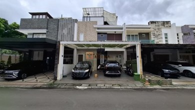  Jarang Ada! Dekat Puri Indah Mall, Akses ke  Bandara Soekarno Hatta, RS Pondok Indah Puri Indah, Gedung Orang Tua Group, Dijual Rumah Puri Mansion Boulevard 8x15 Cengkareng Jakbar