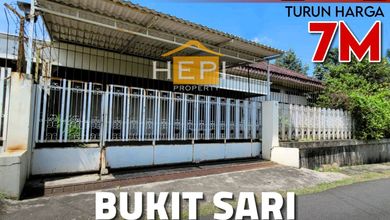 Rumah Elit Luas 700 m2, di Bukit Sari, Semarang